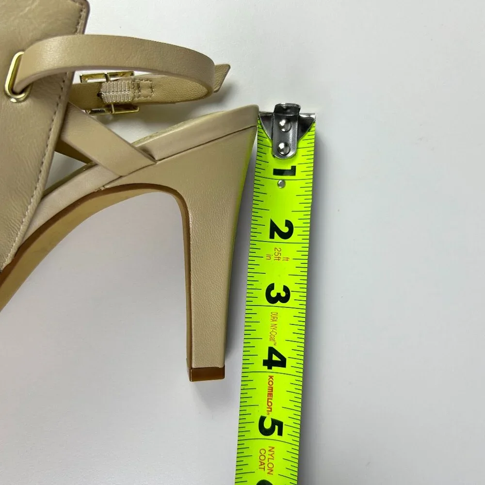Vince Camuto Womens 9M Leather Sandals Millwood Arno Peep Toe Slingback NWB